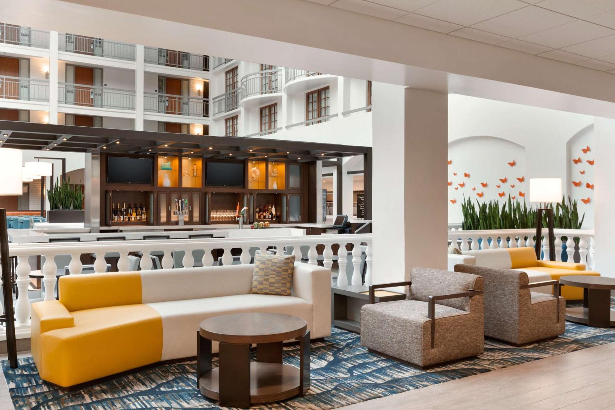 Embassy Suites San Luis Obispo Buitenkant foto