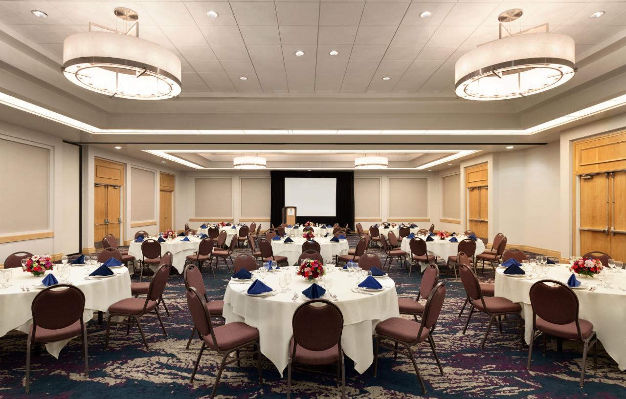 Embassy Suites San Luis Obispo Buitenkant foto